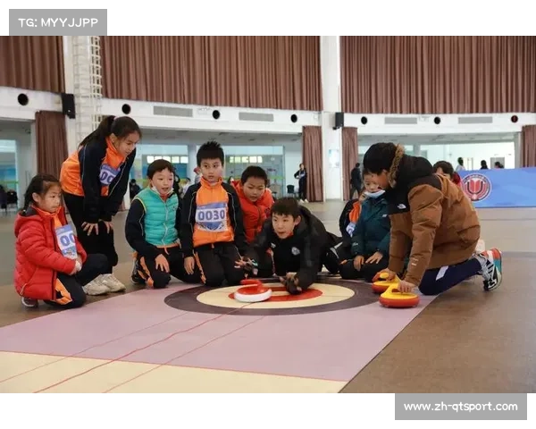 东方绿舟作为上海市校园冰雪运动训练基地推进营校合作